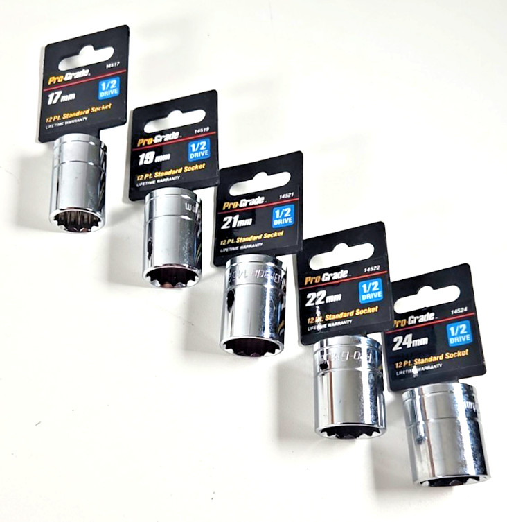 Pro-Grade 19404 0.5 in. Drive SAE Socket Set in Case – 16 Piece