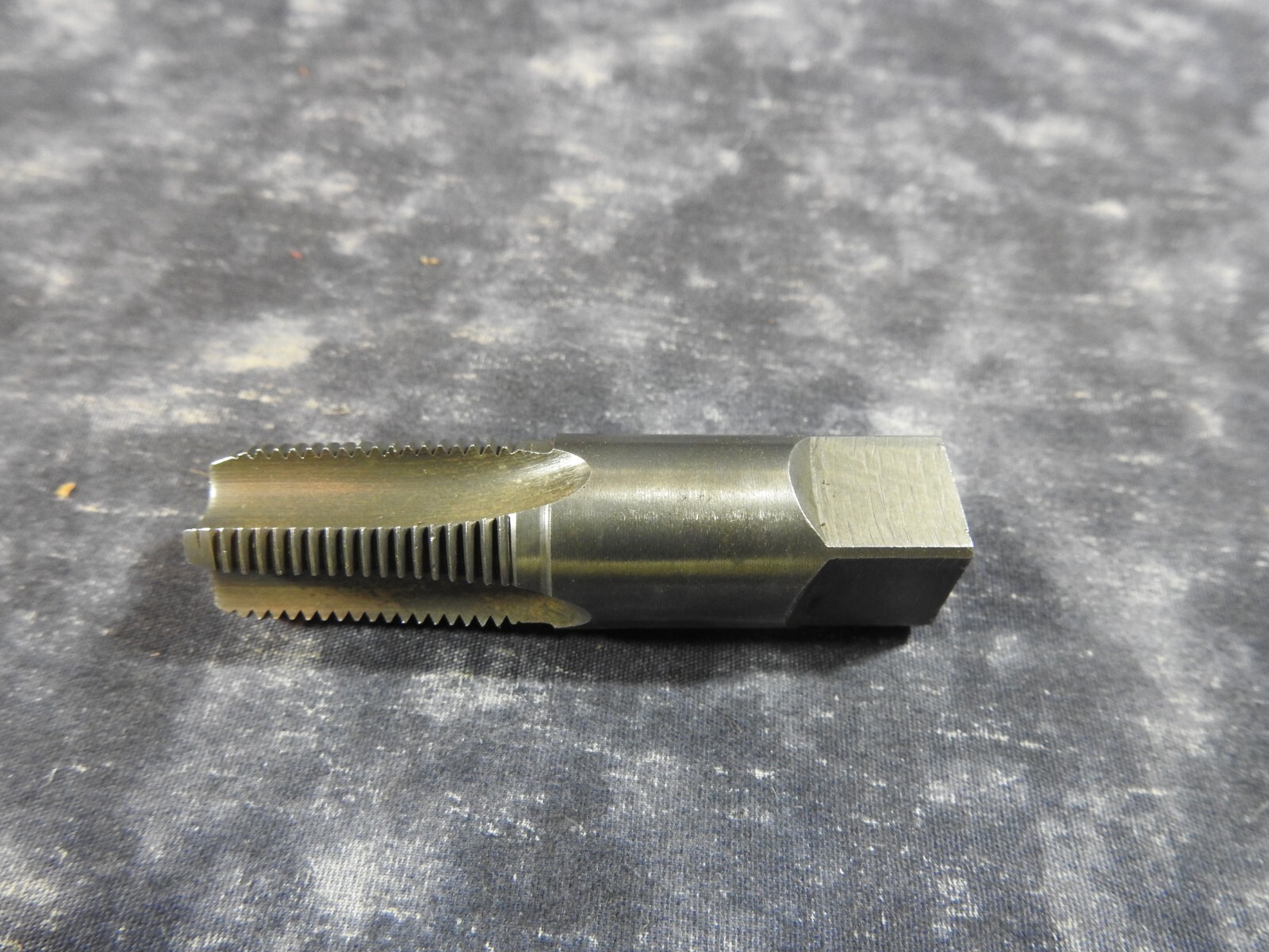 3/8″-18 NPT Taper Pipe Tap USA RH Steel 4 Flute USA