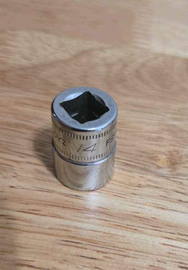 Snap on Tools FSM141 14mm Metric Flank Drive Shallow Socket 3/8″ Drive 6 Point