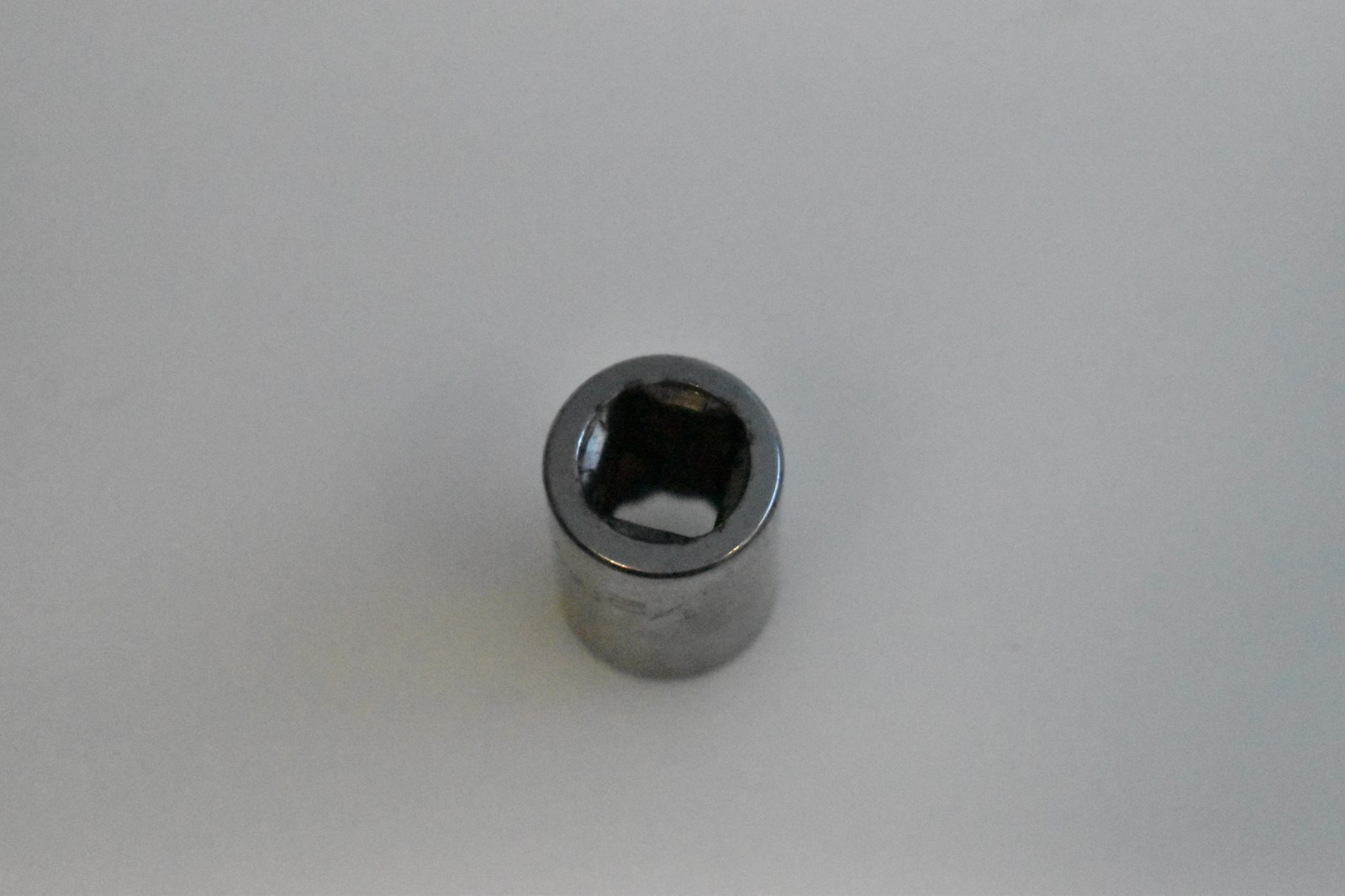 Matco Tools B162 1/2″ SAE Shallow Socket 3/8″ Drive 12 Point Chrome