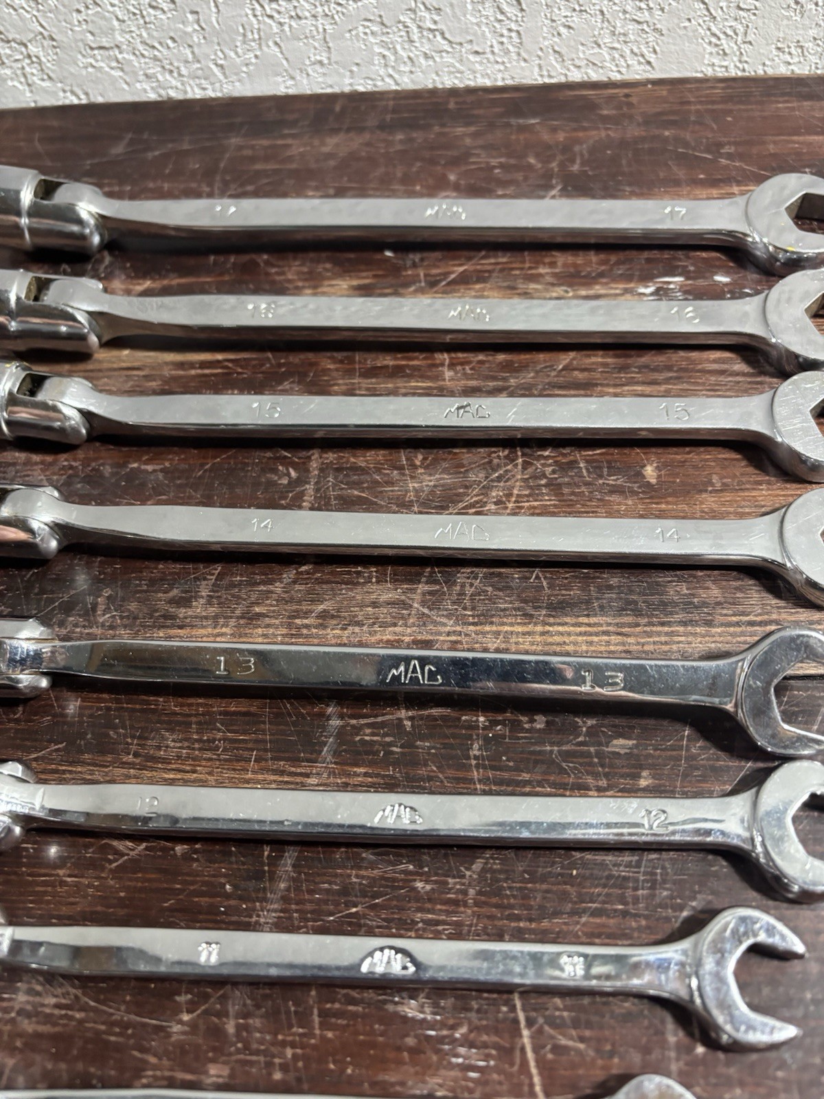 MAC 9pc Metric Combination Flex Head Socket End Wrench Set 9mm- 17mm.