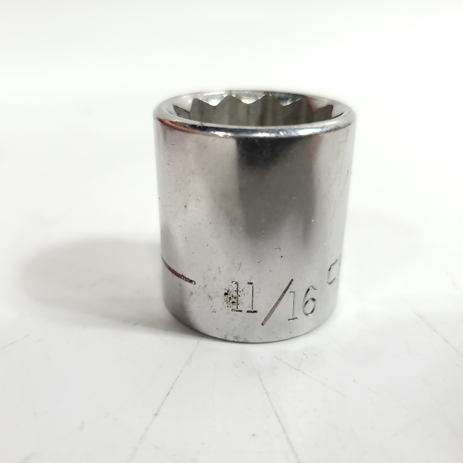 Craftsman 3/8″ Drive SAE 11/16″ Shallow Socket G Series 12-point 44336