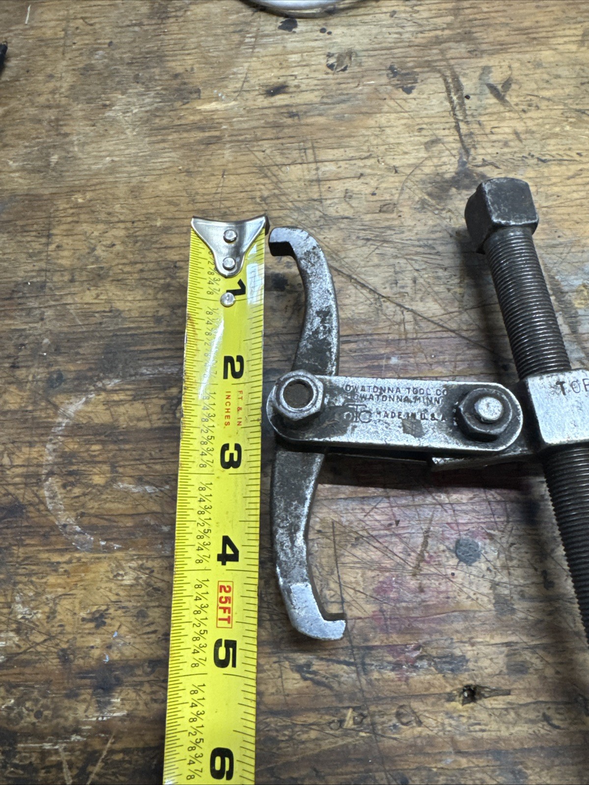 Vintage OTC Owatonna Tool CO NO 1002 2-Jaw Gear Pulley Puller 4.5” Arms