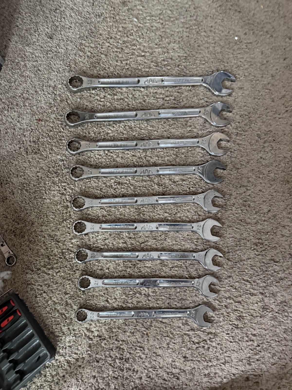 (9) Mac Precision Torque Metric Combo Wrenches 32,30,28,27,26,24,23,20,21 &20 MM