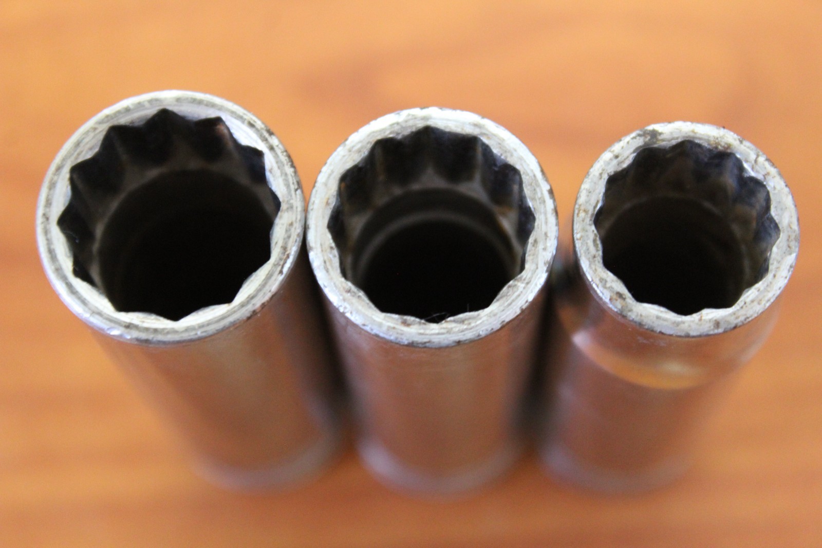 9 pc. Snap-on Tools USA 1/2″ Drive 12-POINT SAE 9/16″ – 1 1/8″ DEEP Socket Set