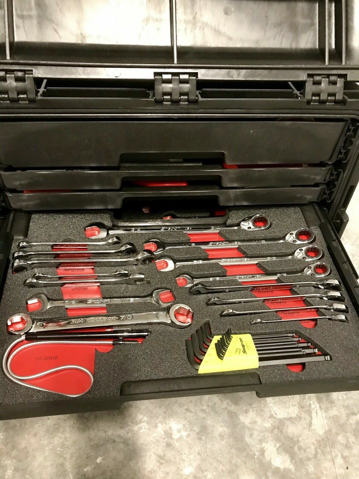New Snap-on™ GMTK General Mechanic’s Maintenance Military Tool Set Kit 8 Drawer