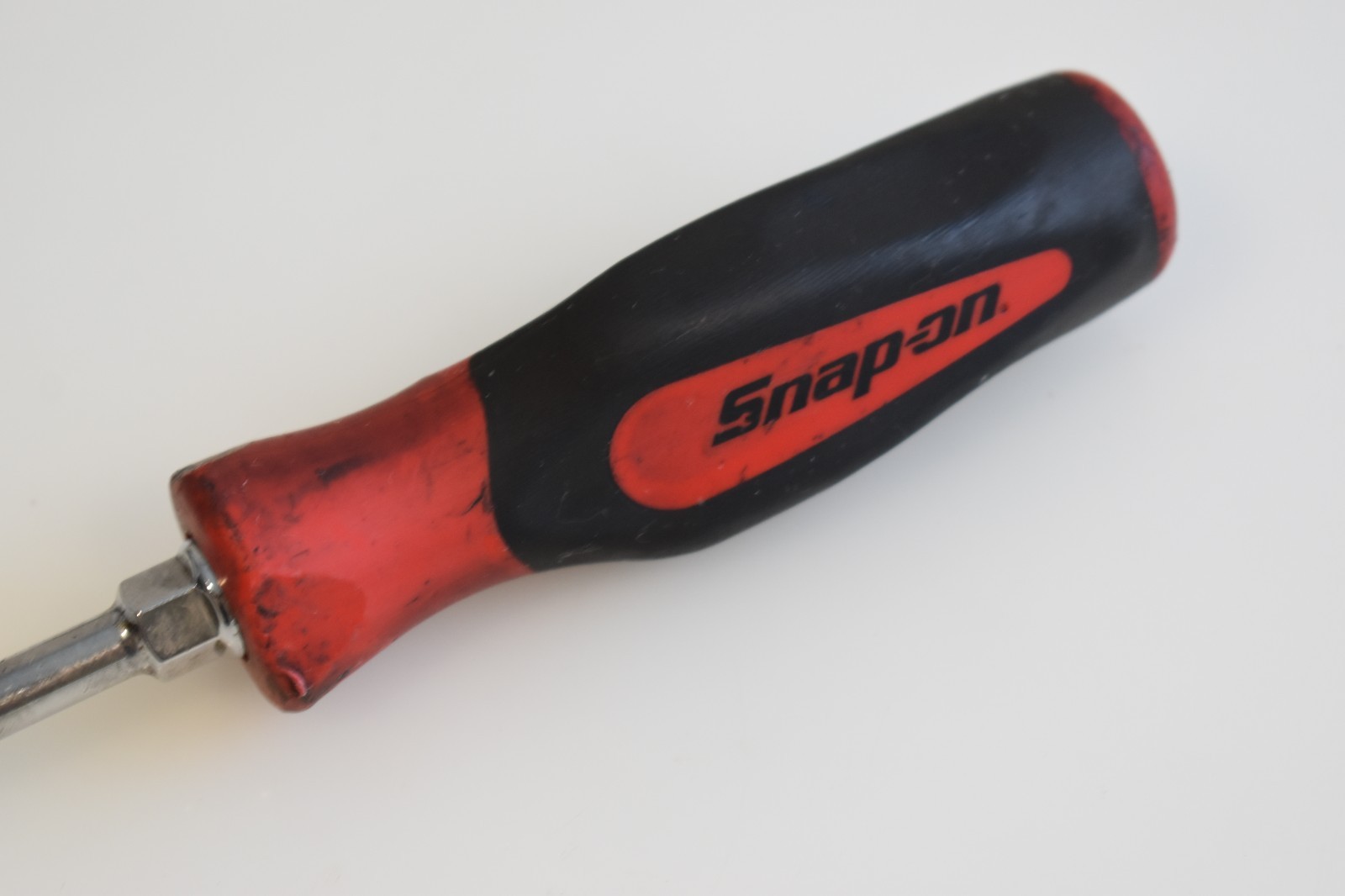 Snap-on Tools SGD6B 5/16″ Tip Soft Grip Flat Head Screwdriver RED HANDLE USA