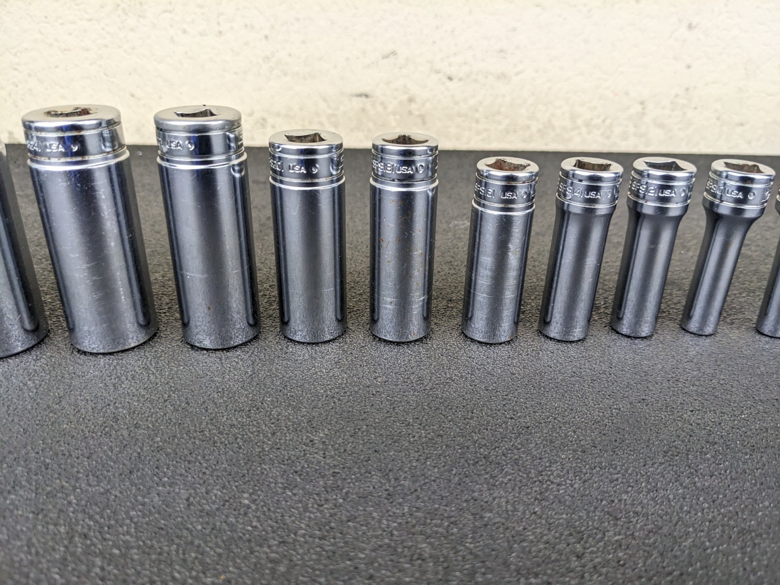 #bn942 Snap-on 211SFSY 1/4″ 7/8″ SAE 11-Piece 3/8″ Drive 6-Point Deep Socket Set