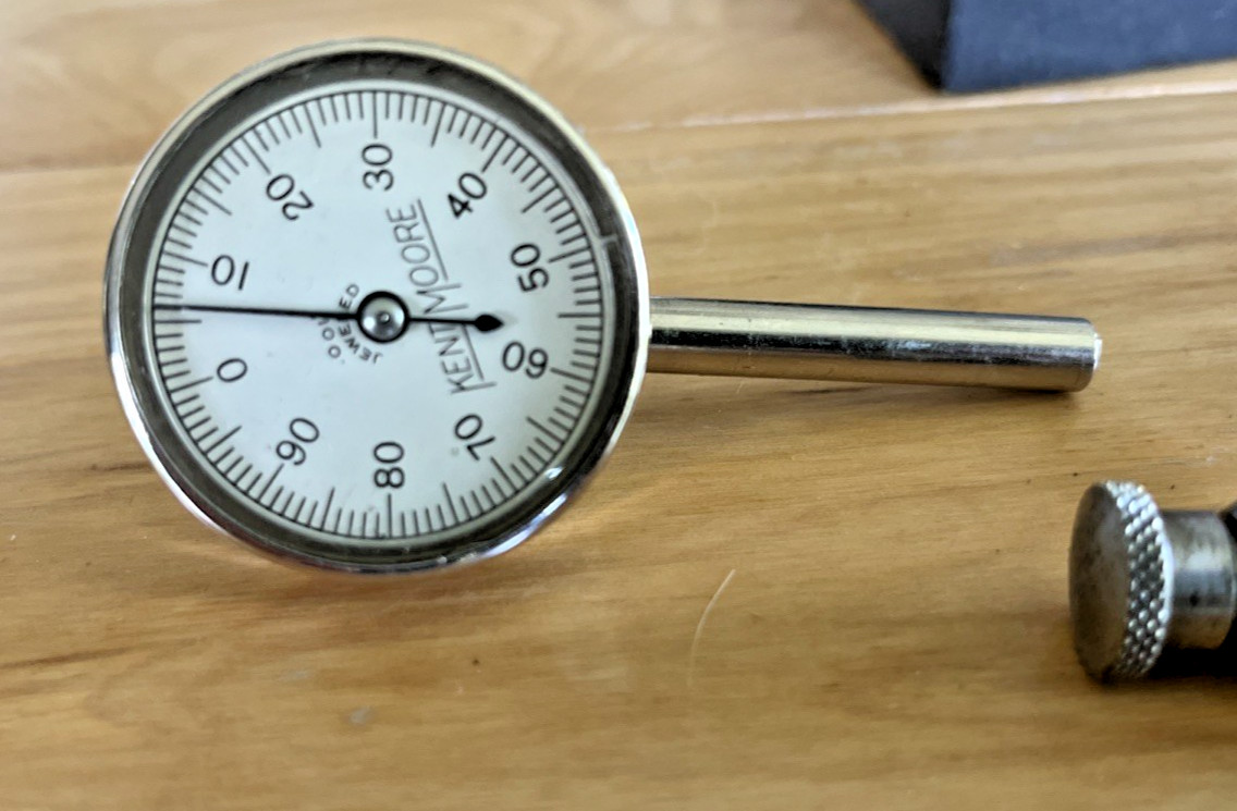 Starrett Kent Moore J-8001 Dial Indicator Gauge Gage