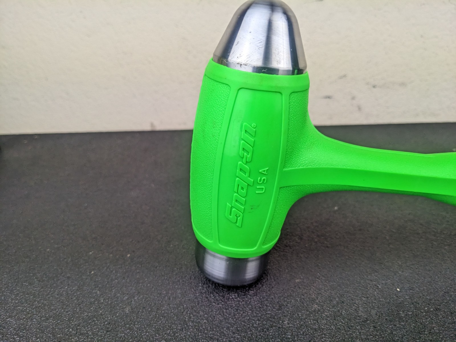 #bk706 Snap-On Tools 32oz Ball Peen Soft Grip Dead Blow Hammer Green HBBD32 900g