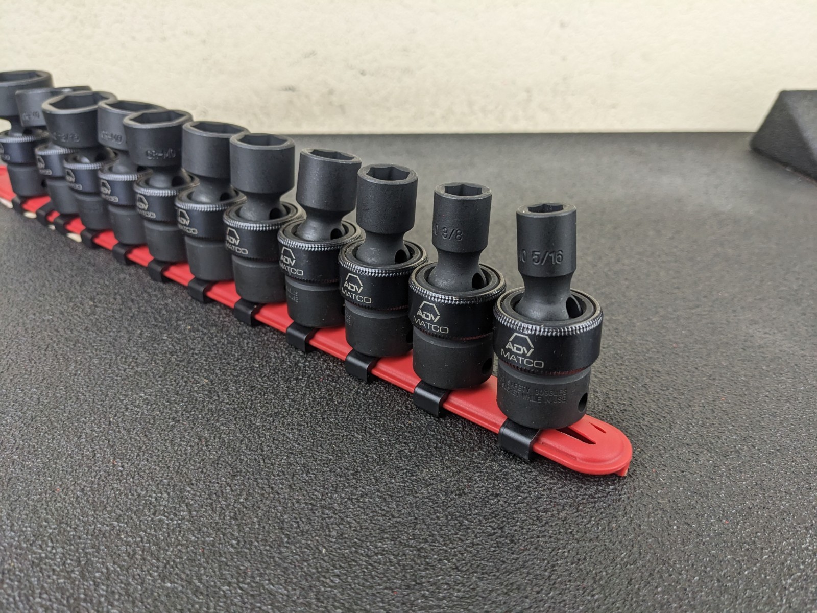 #bp119 Matco Tools NEW SBUP126V Universal Impact Socket Set 3/8″ Drive SAE ADV
