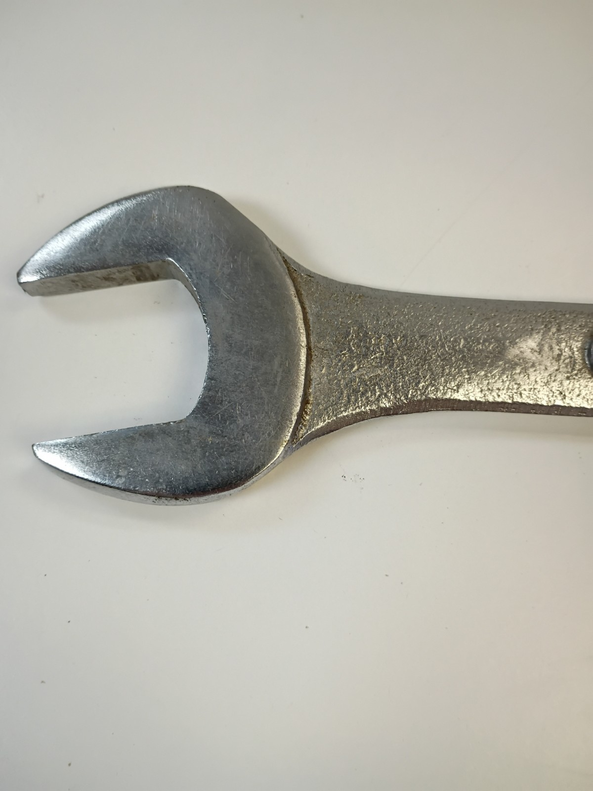Unbranded Alloy Steel 1-1/2 Inch Wrench Made In China