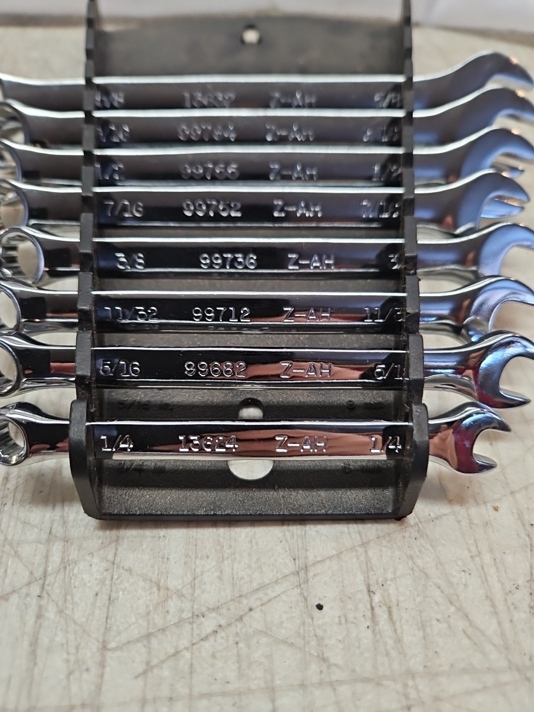 8 Craftsman Z-AH Series SAE Combination Wrench Set & Holder