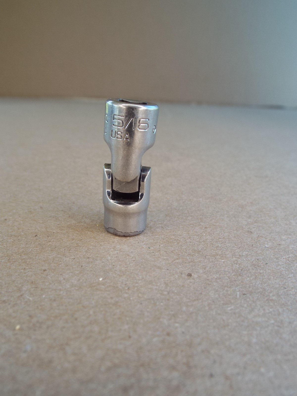 VTG Snap-on 5/16″ Swivel Socket 1/4″ Dr 6 Pt TMUS101A USA Good Condition -(Read)