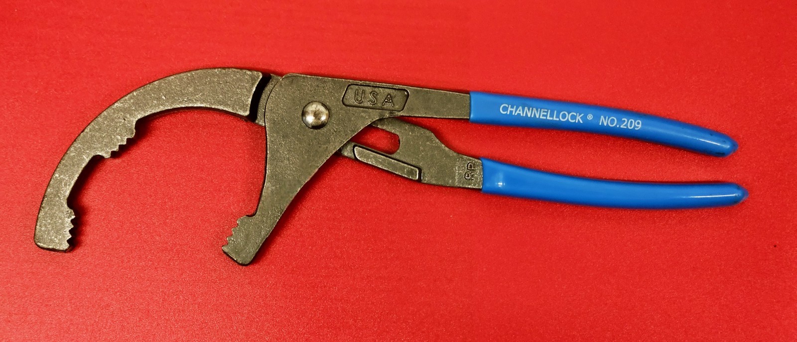 Channellock #209 Small 9″ Adjustable Oil Filter / PVC Pliers, USA Made – NEW