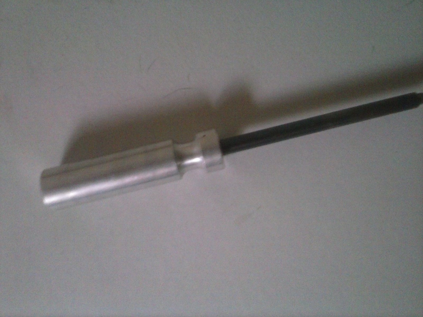 sidewinder ™ screwdriver. THE SCREWDRIVER THAT ALSO WORKS LIKE A WRENCH!