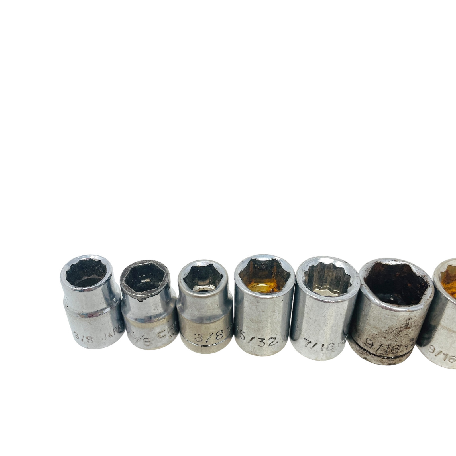 19 Pcs ProValue and Assorted 30747, 5/8, 11/16 in, 3/8 Drive Socket Set