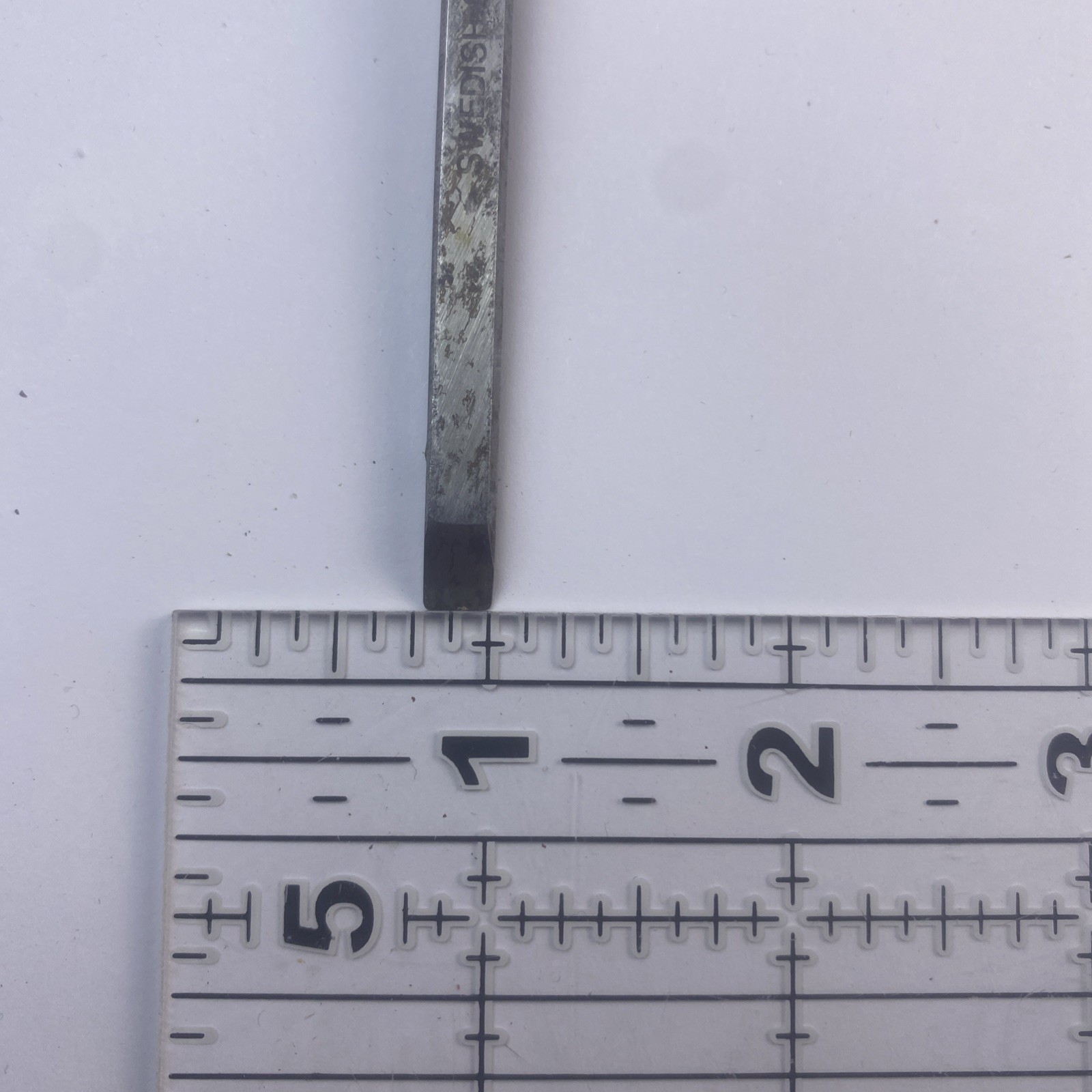Vintage Sandvik 1/4 In Tip Woodworking Wood Chisel Beveled Swedish Steel 1/4”