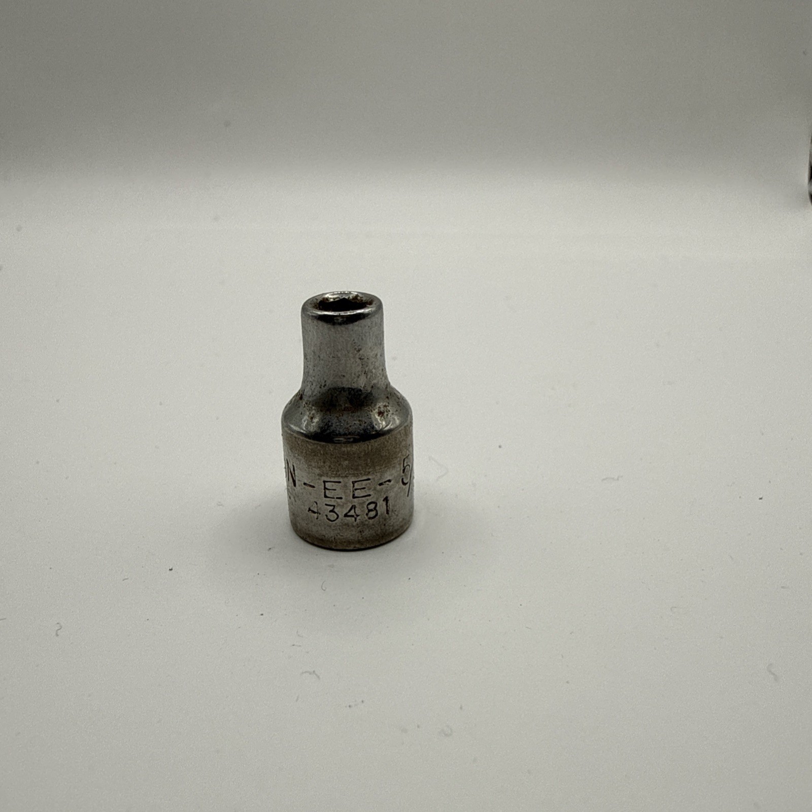 Craftsman 1/4 Drive 5/32 6-Point Socket SAE – EE-43481