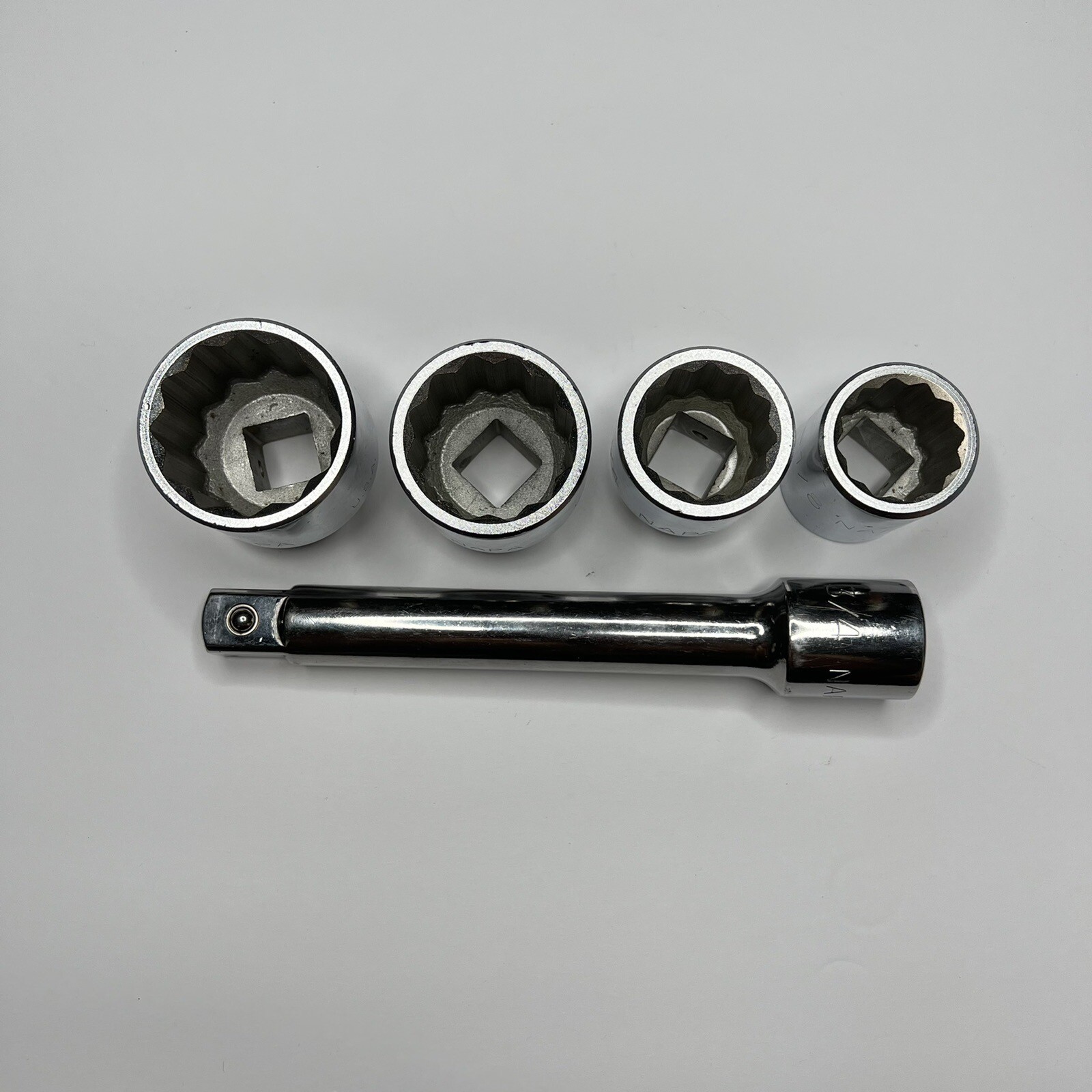 Napa 3/4″ Drive Sockets & 6” Extension 5pc 1-5/8” , 1-1/2” , 1-1/4” , 1-1/8” USA