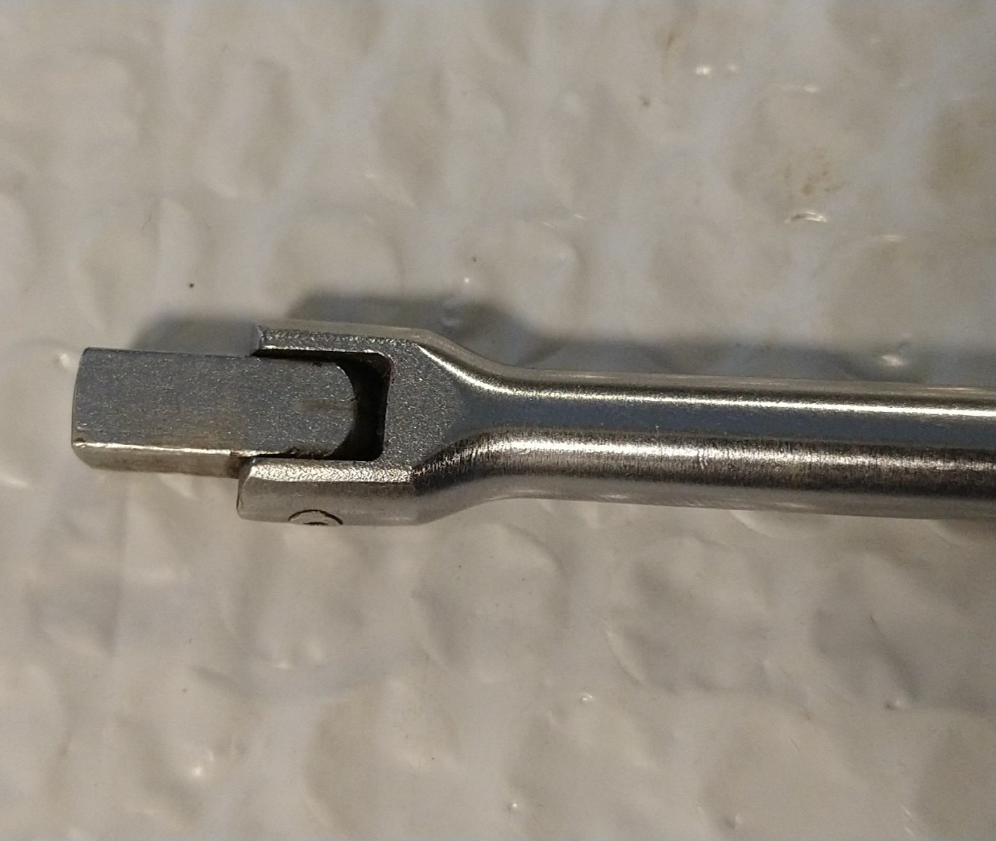 ACTION TOOLS 18MA, 1/4″ DRIVE, BREAKER BAR, 5″ LONG *KNURLED*