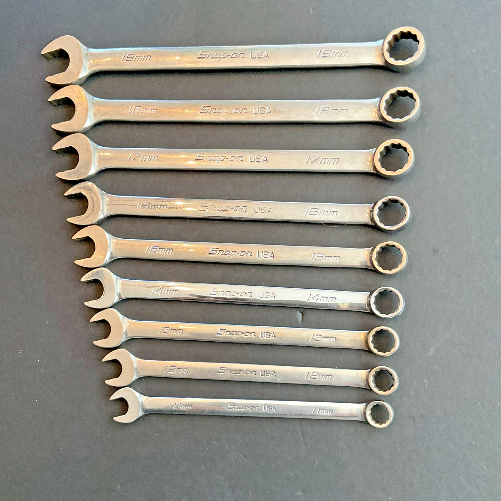 Snap On SOEXM 12-Point Metric Flank Drive Wrench Set 9 Pieces 11MM Thru 19MM