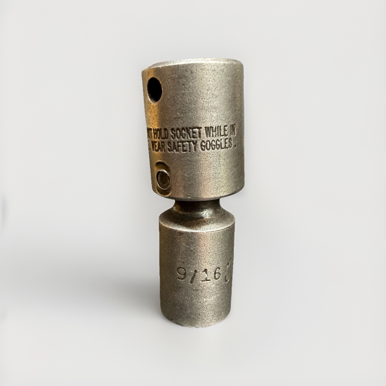 Mac Tools 9/16” 3/8” Drive SAE Universal Swivel Impact Socket 6 Point XUP186DA