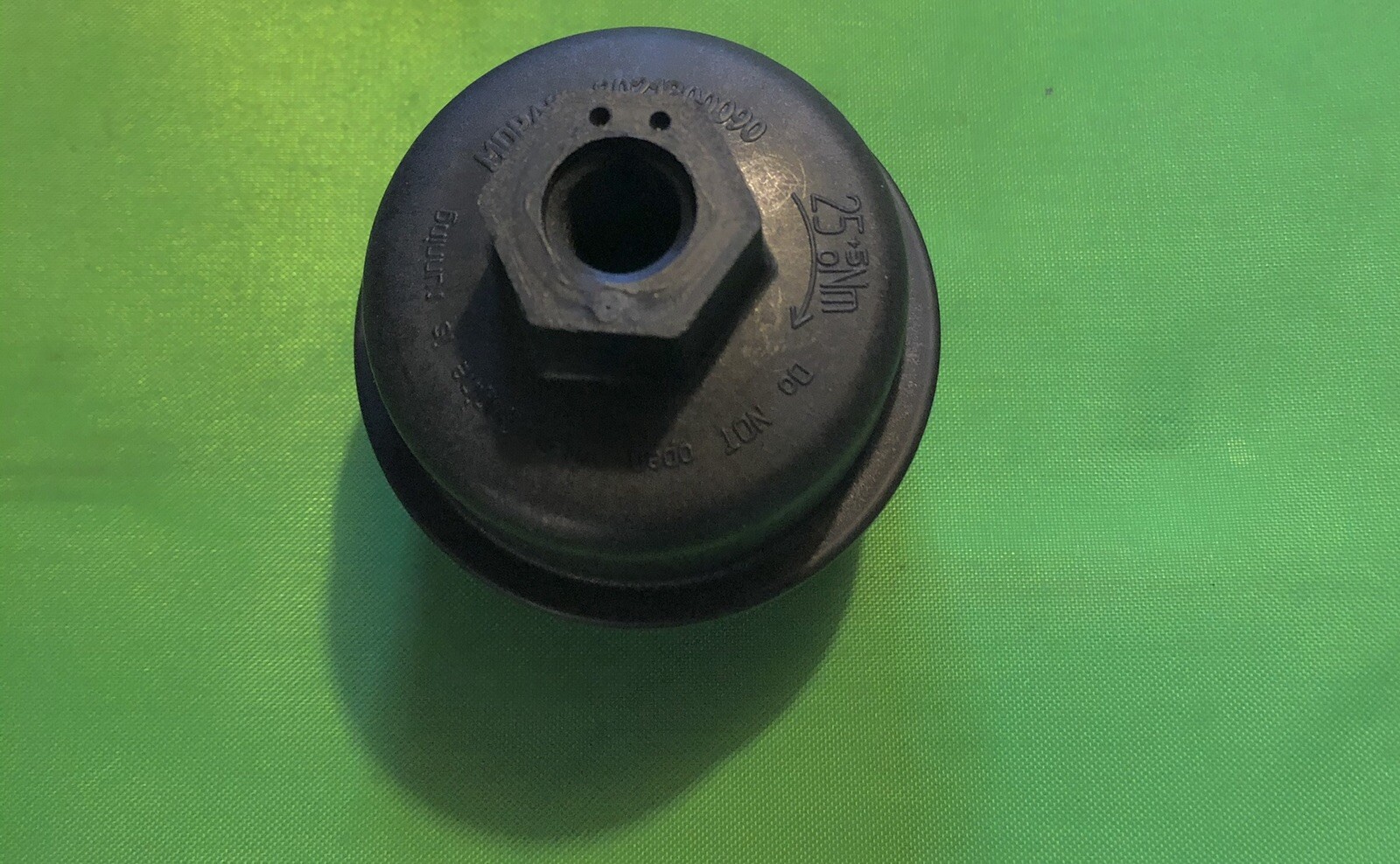 Oil Pressure Oil Filter Adapter Fits 2014+ Dodge Chrysler 3.6L 3.2L Engine