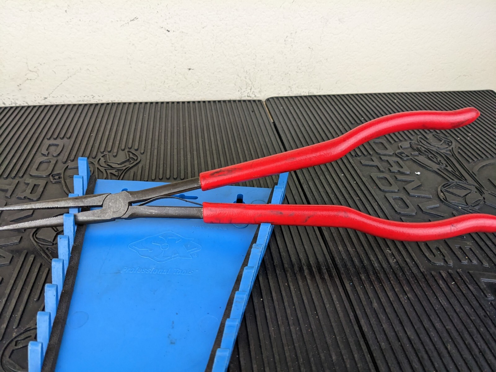 #be495 Snap-On 915CP Long Reach Needle Nose Pliers