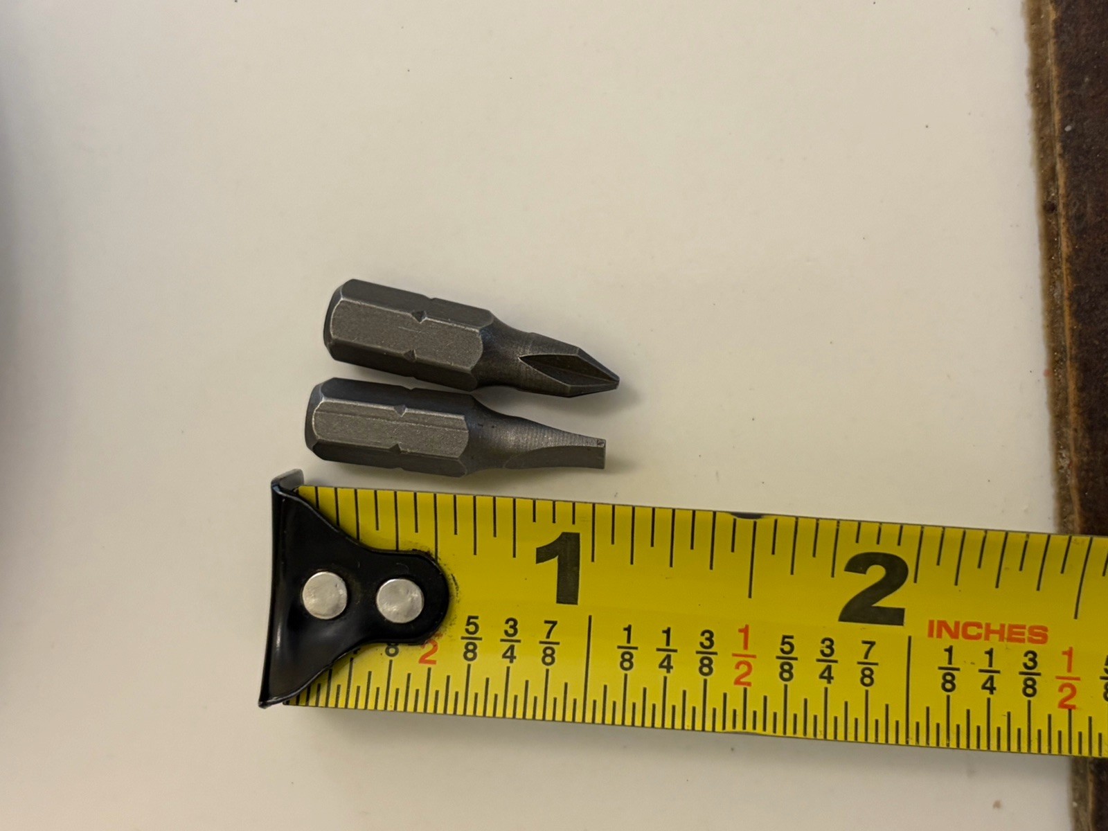 Iron Bridge Tools Inc 4” Screwdriver w/ 2 Bits Inside USA