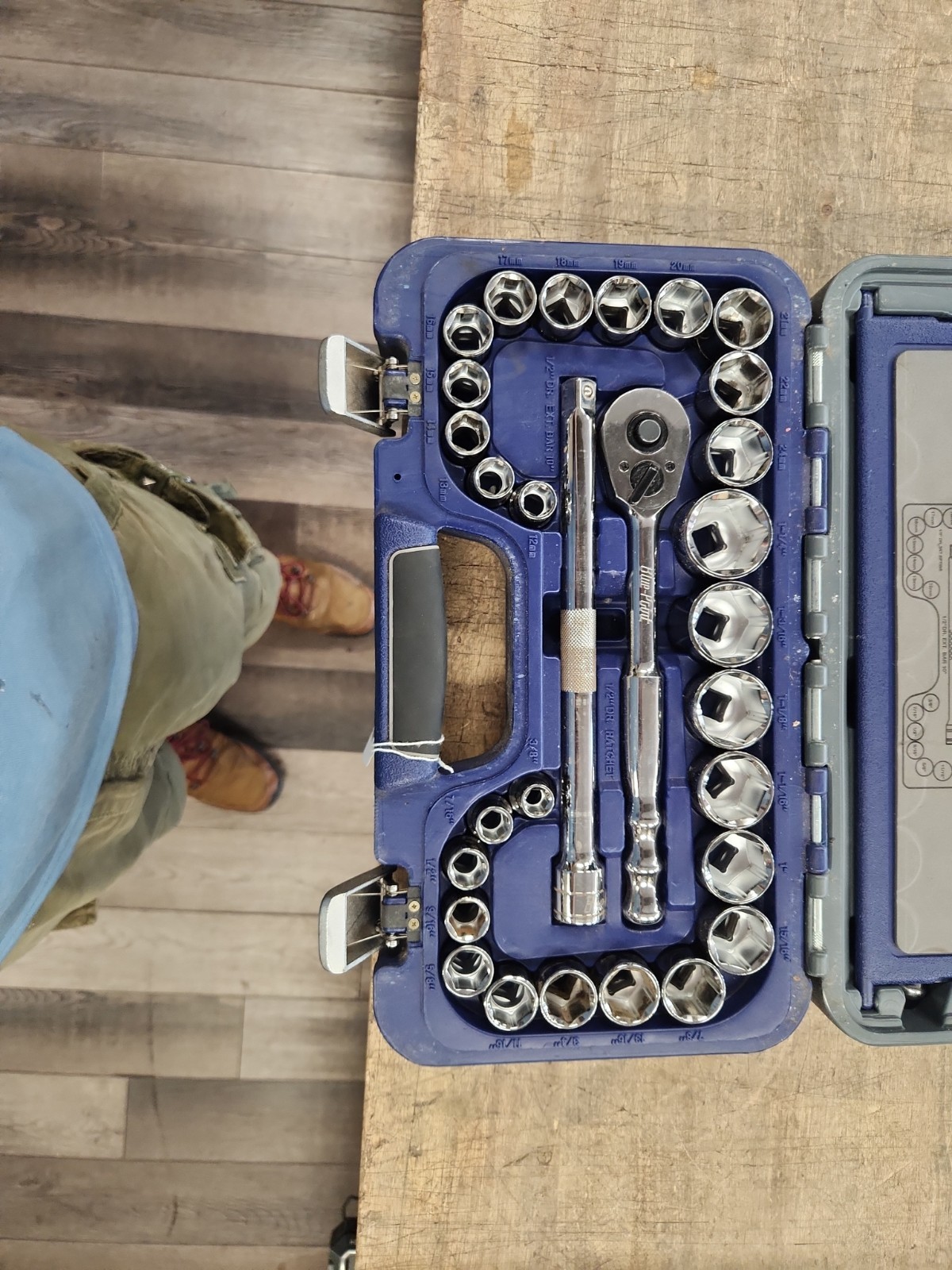 Blue Point 1/2″ Drive SAE/Metric Socket Set BLPGSS1233: