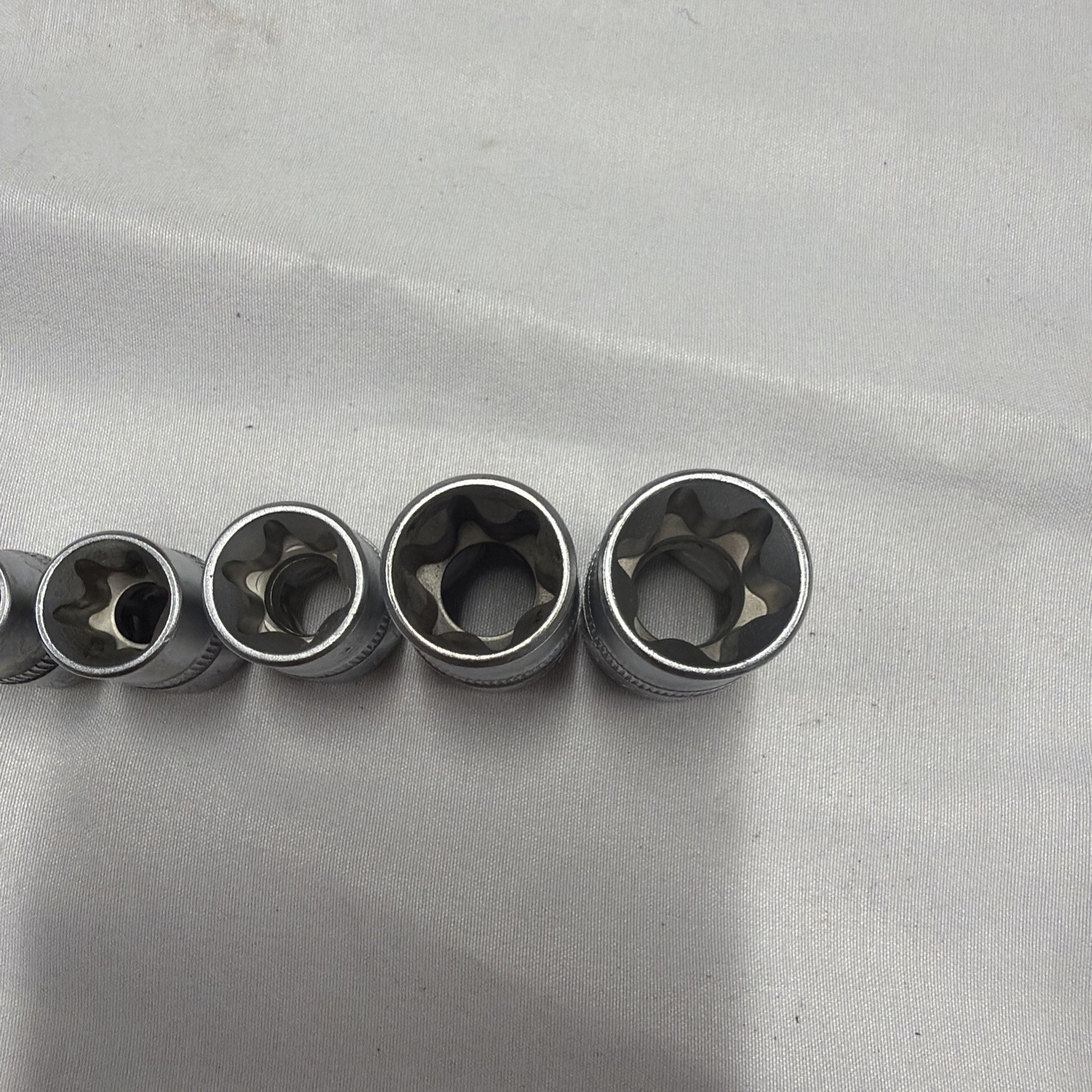 Cornwell Tools CBS-TX11023S 11 Pc External E-Torx Star Socket Set E4-E20 Used