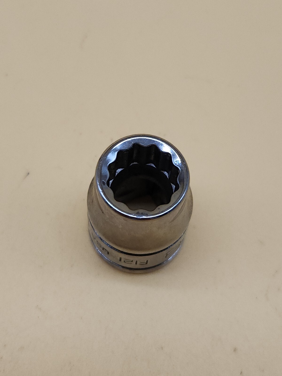 Snap-on Tools F121 3/8″ Drive 3/8″ SAE 12 point Shallow Chrome Socket USA