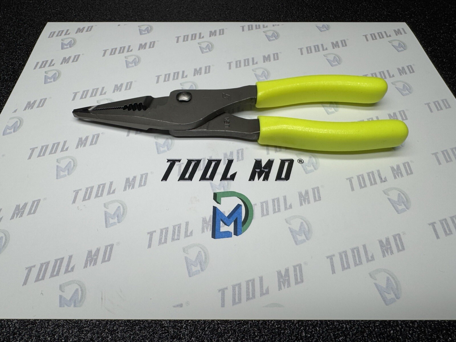 Snap-on Tools USA NEW HI-VIZ 7″ Talon Grip Long Nose Slip Joint Pliers LN46ACF