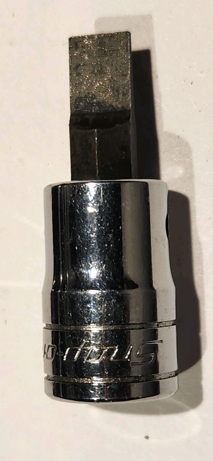 Snap On 3/8″ Drive 3/8″ Flat Tip Short Bit Driver Socket USA F62E