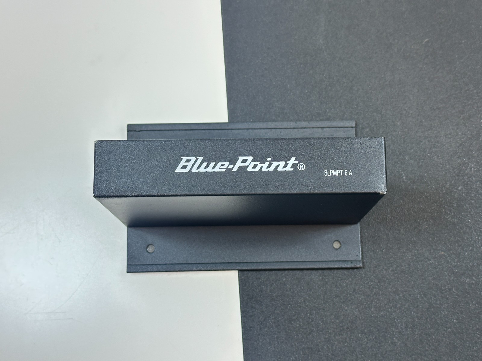 Blue Point Tools BLPMPT6A 6″ Magnetic Tray, Metal Parts Auto Tech Tray Holder