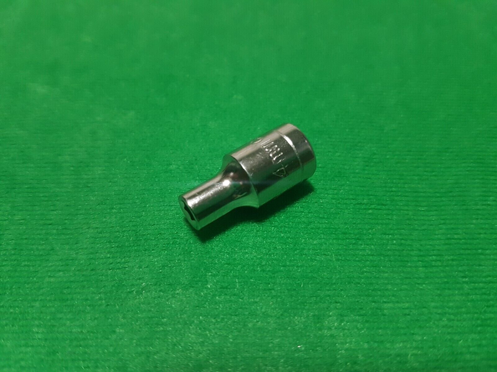 Halfords Advanced 4mm 1/4″ 6 point chrome v shallow socket FAST FREE POST