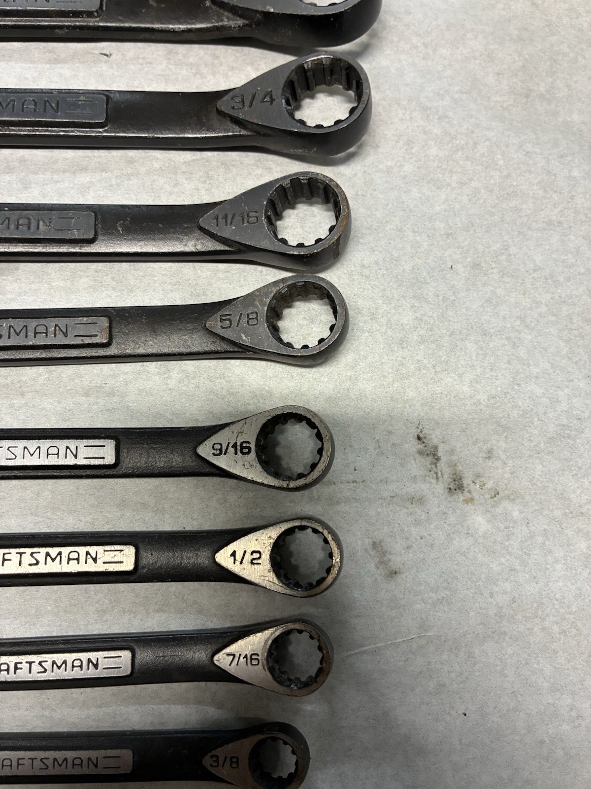 CRAFTSMAN 12-pc SAE Universal Spline Combination Wrench set 1/4-7/8” black oxide