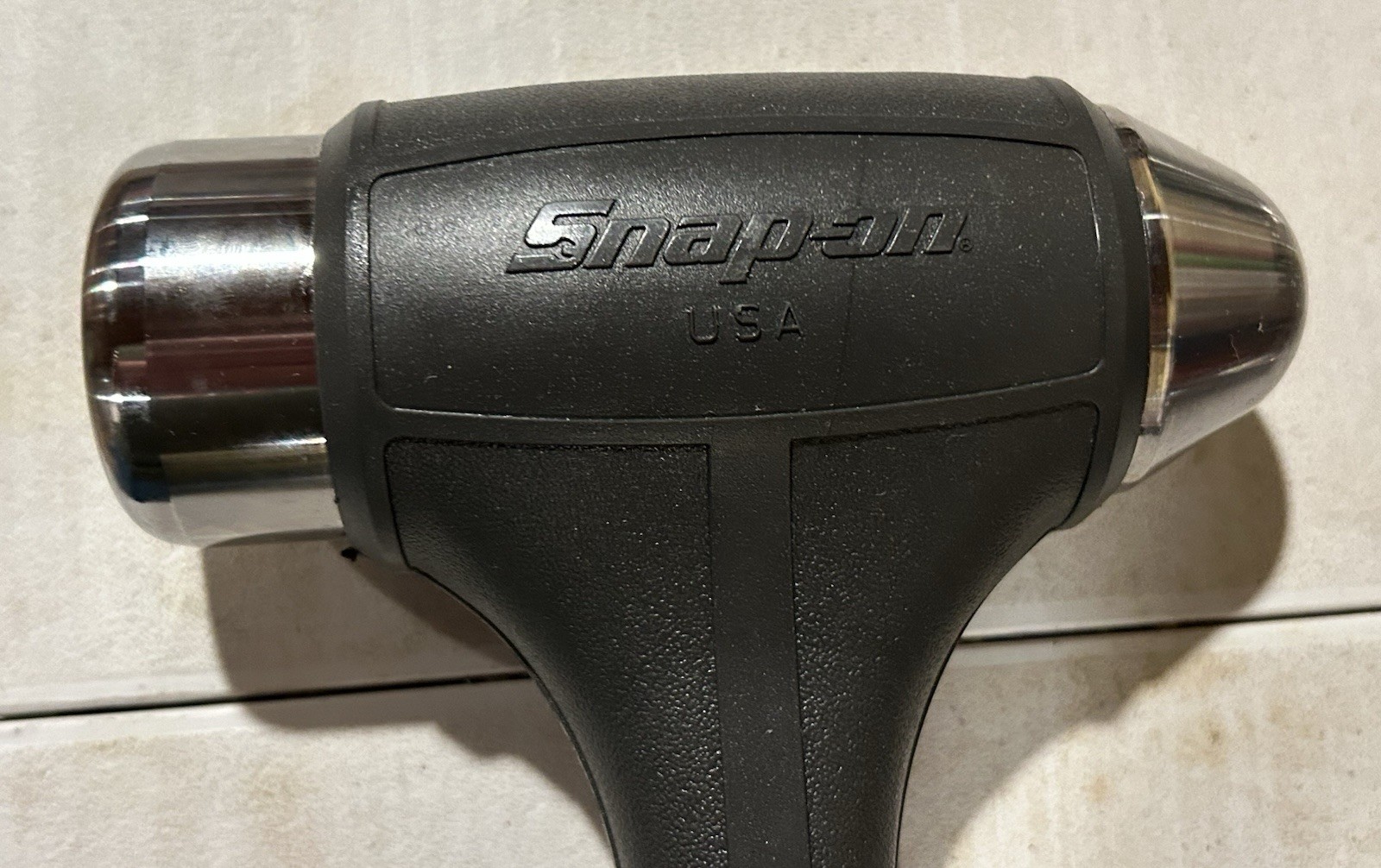 NEW Snap-on Tools DARK TITANIUM 56oz / 1550g Soft Grip Dead Blow Hammer HBBD56DT