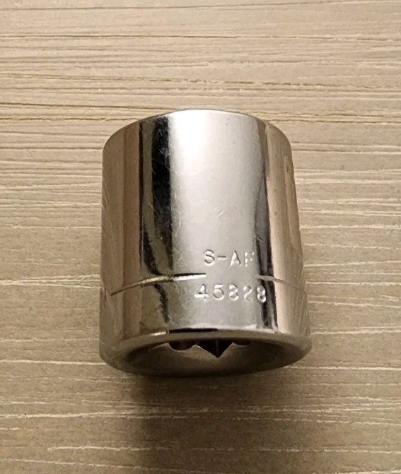 Craftsman 11/16″ Socket 6 Point 3/8″ Drive S-AF 45828 Easy Read