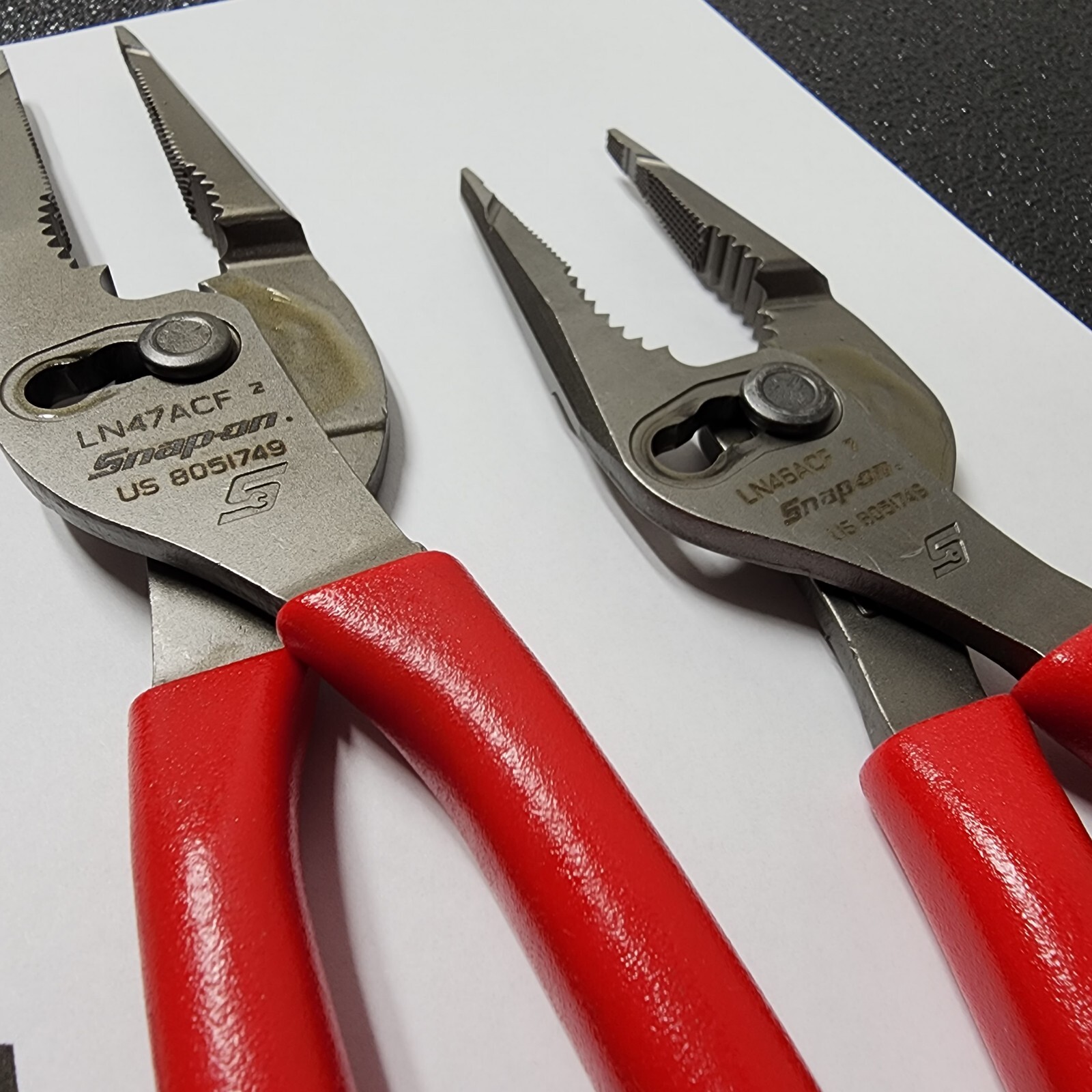 Snap-on Tools USA NEW 2pc RED 7″ & 9″ Soft Grip Long Nose Slip Joint Pliers Set