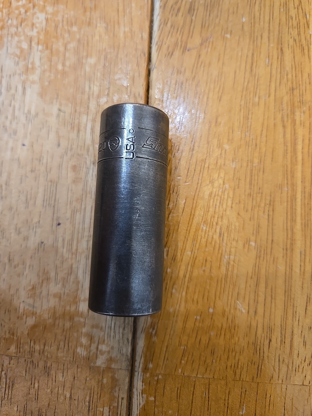 Snap On 3/8″ Drive 11/16″ 6PT Deep Impact Socket SIMF220