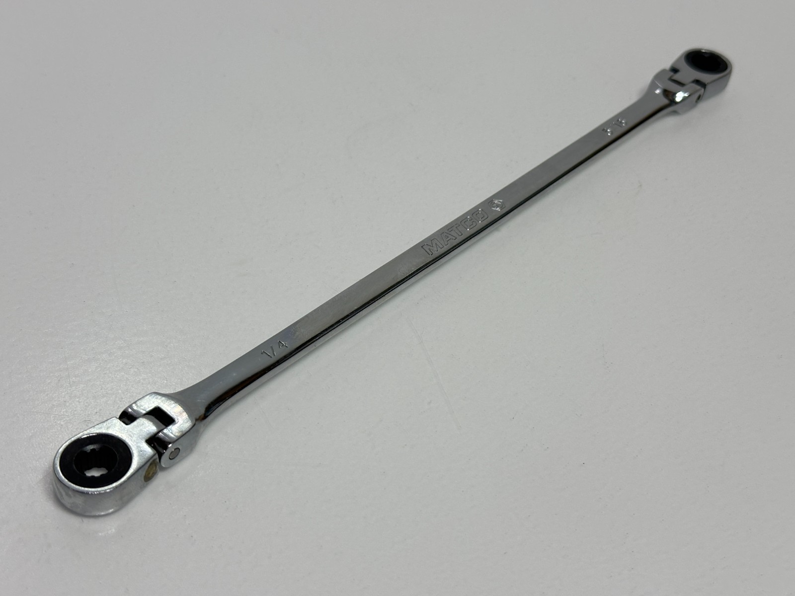 Matco Tools RFXBL0810 SAE 1/4″ x 5/16″ Extra Long Double Flex Ratcheting Wrench