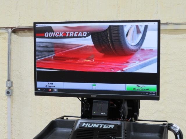 2023 LIKE NEW! Hunter HD WT674 Aligner with Cordless Remote, DSP760T Sensors