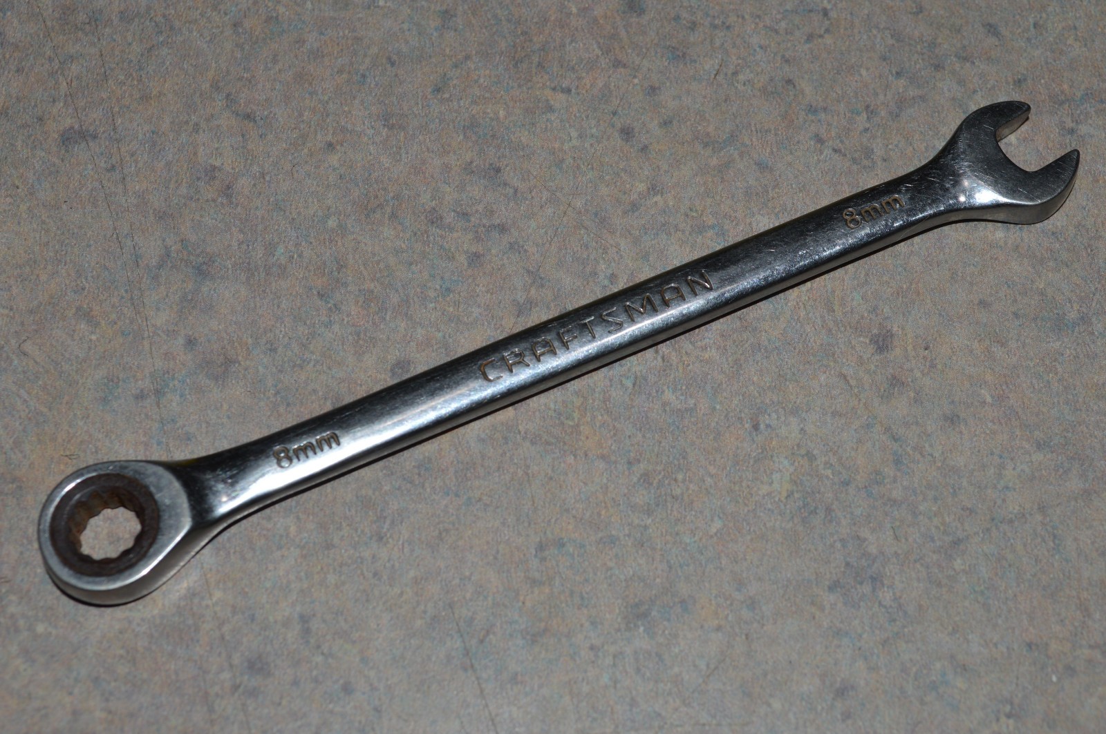 Craftsman 42568 D-AC – 8mm 12pt Metric Ratcheting Combination Wrench
