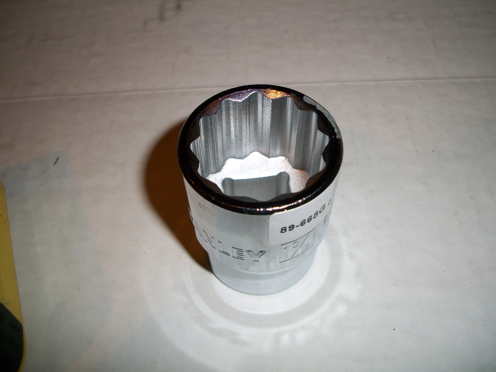 NEW STANLEY 3/4 in Drive 1-3/16 inch 12 Point socket