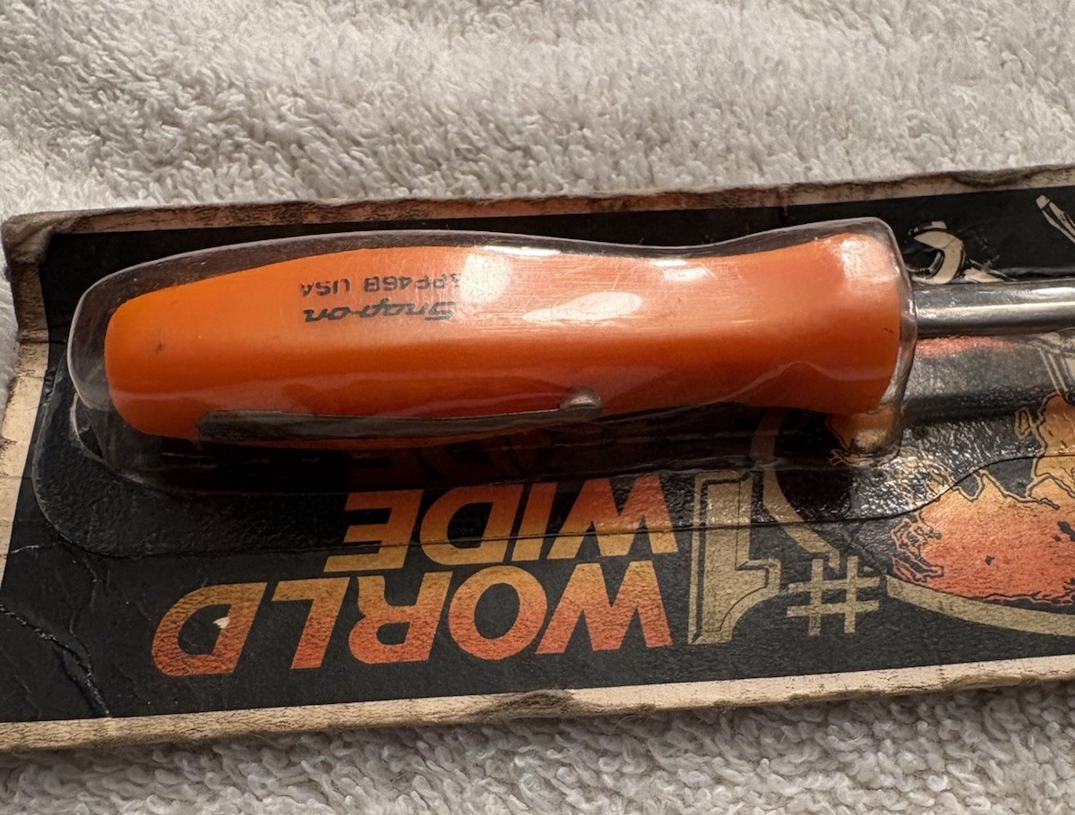 Snap On Vintage Mini Flat Head Hard Handle Screwdriver w/Pocket Clip