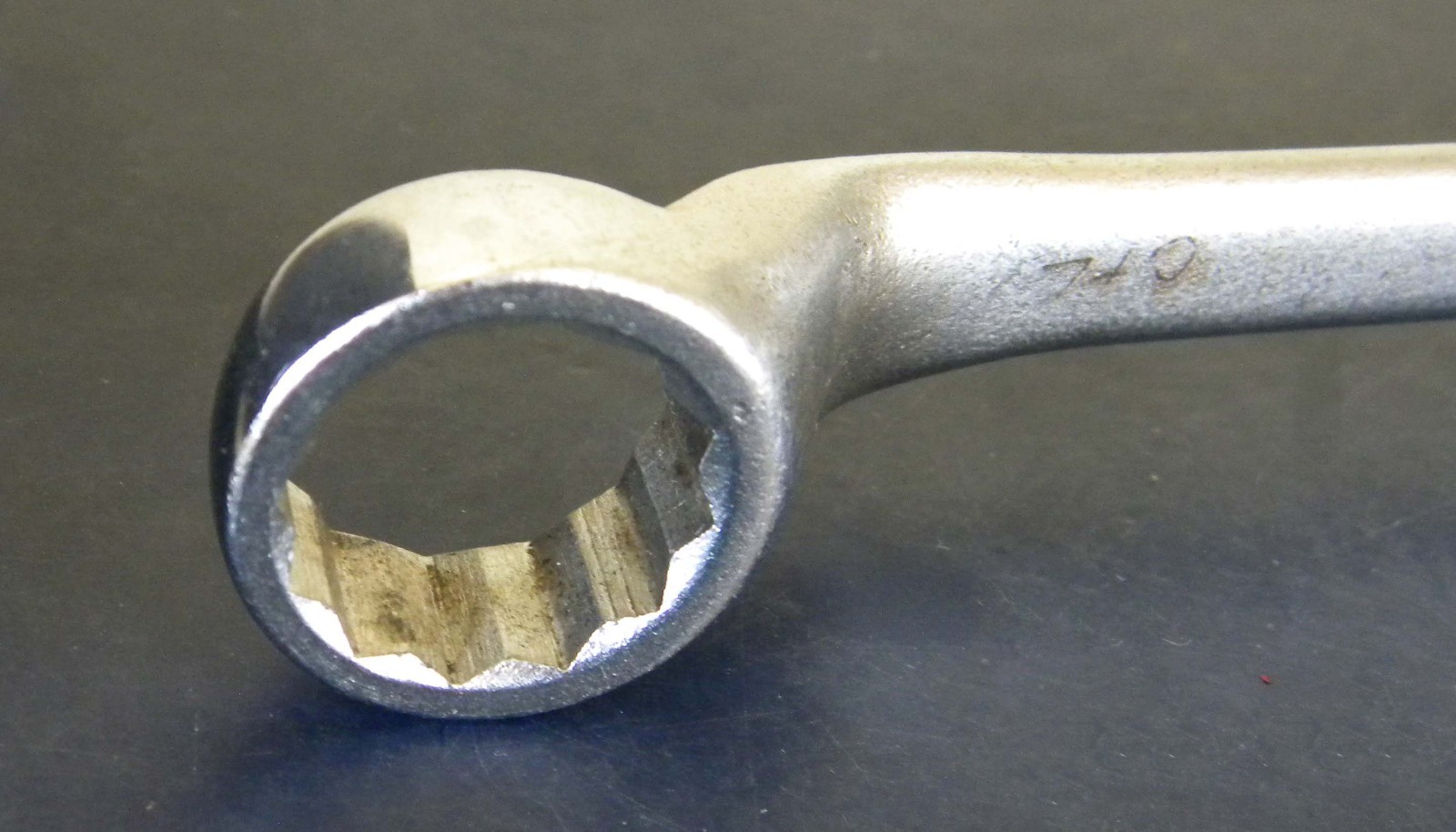 Vtg PROTO Mfg. 8183 12 PT Deep Offset Box End Wrench SAE 25/32″ x 13/16″, USA