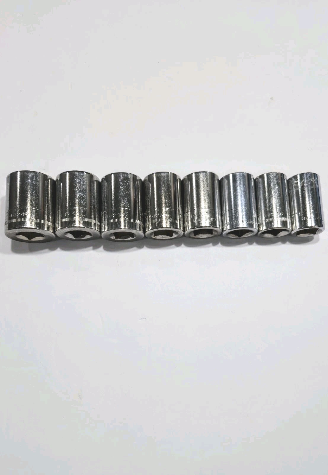 Craftsman USA 8 pc Metric Socket Set – 1/2″ Drive**READ**