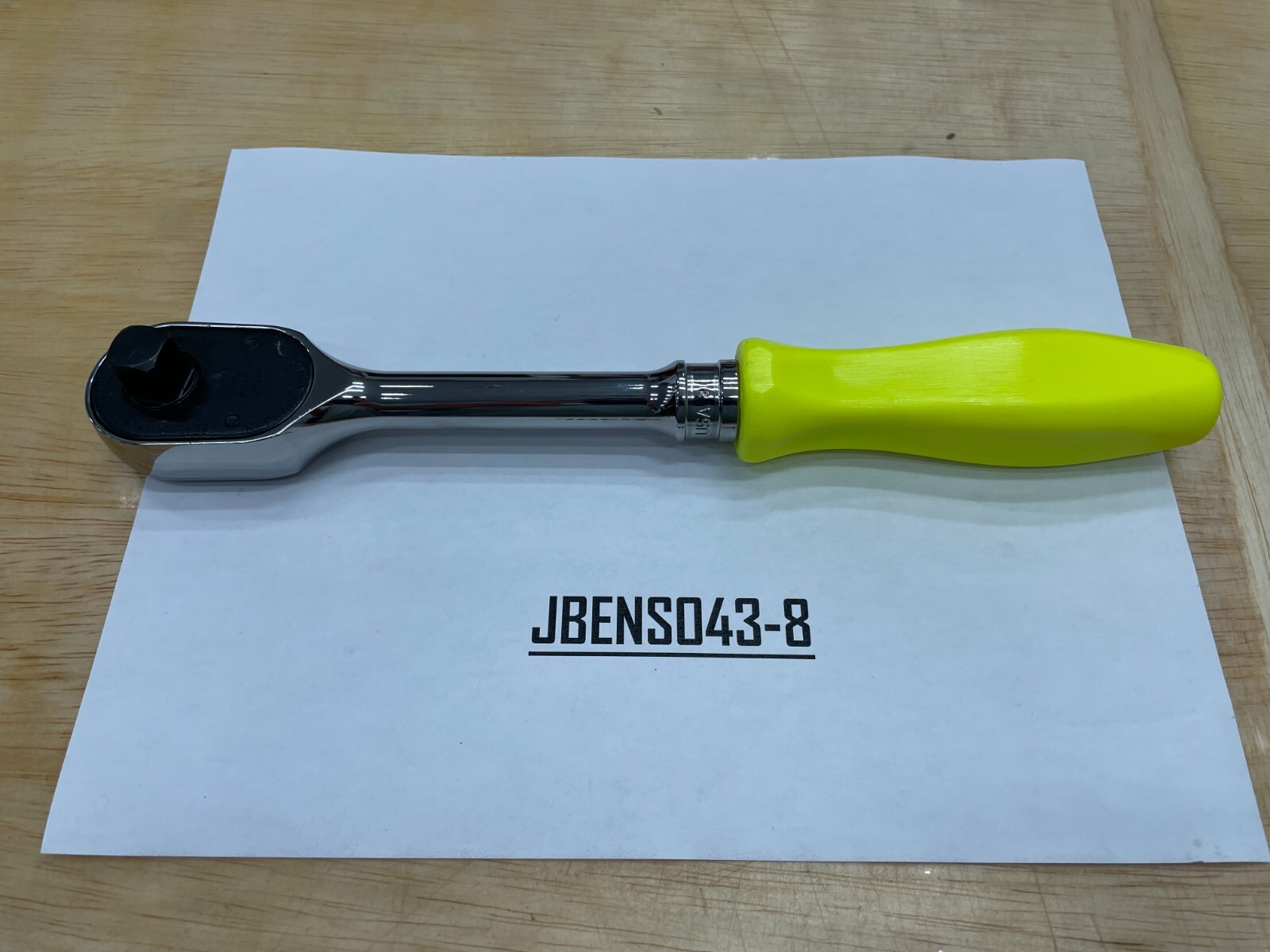 Snap-on Tools USA NEW HI-VIZ 1/2″ Drive Hard Grip Fixed Head Ratchet SHD80AHV
